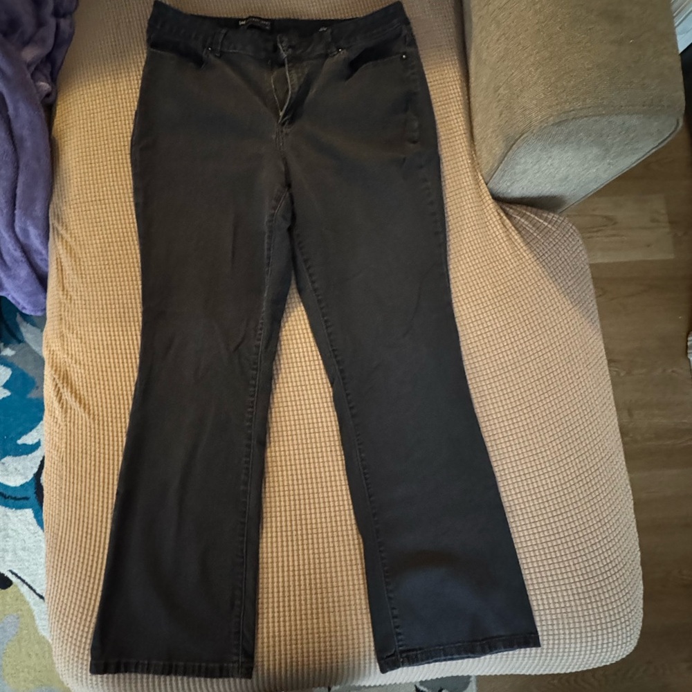 Lee modern Series Curvy Fit Black Pants